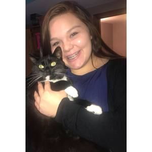 Meet your Posher, Danielle